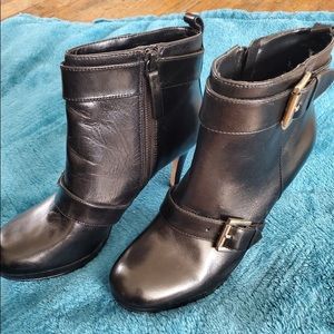 Black Nine West booties!